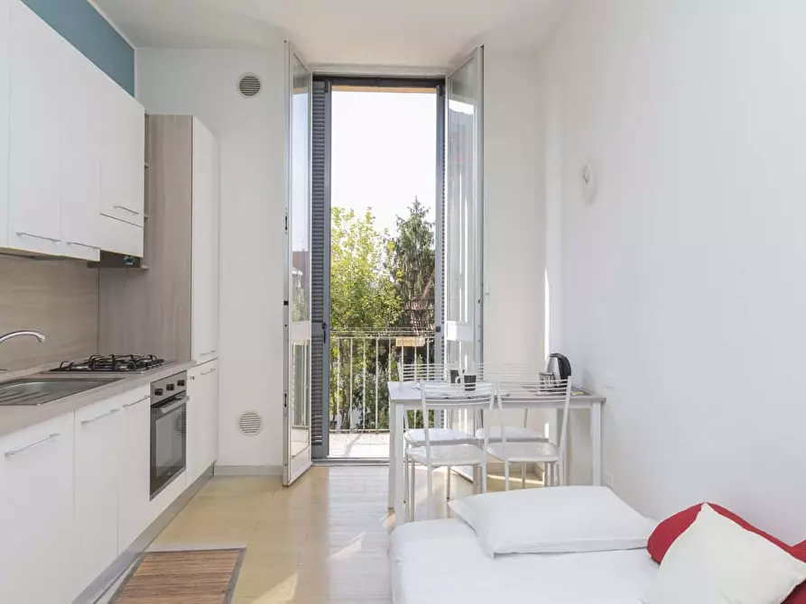 Immagine 13 di Appartamento in affitto  in Via Asiago4 a Milano
