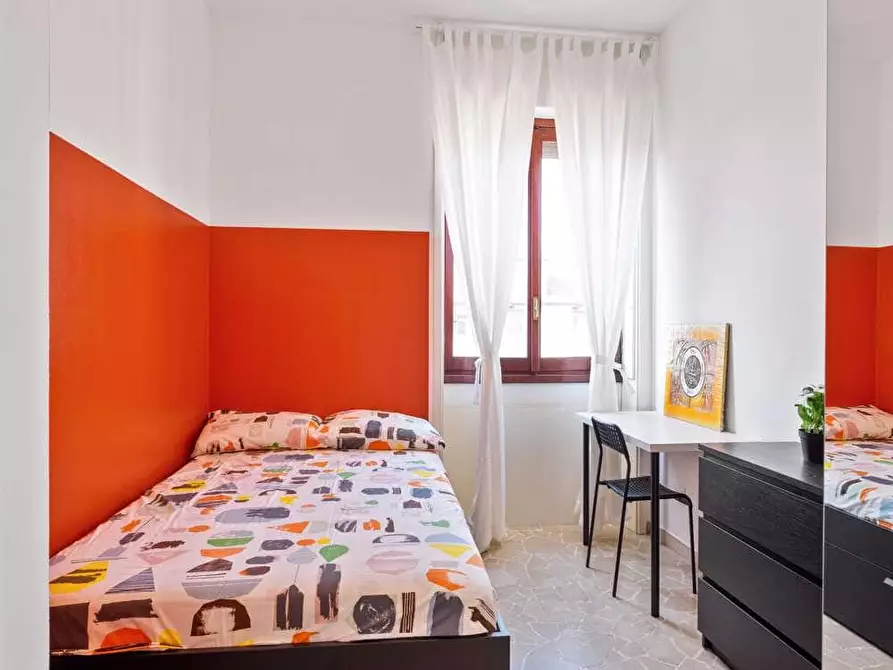 Immagine 3 di Camera in affitto  in Via Andrea Maria Ampère47 a Milano