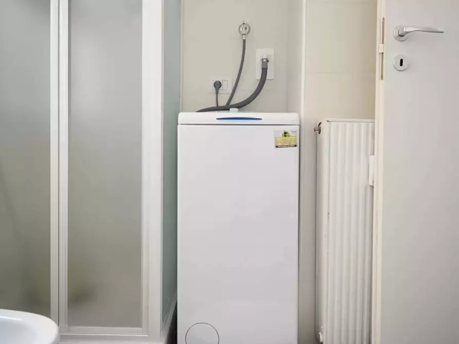 Immagine 27 di Appartamento in affitto  in Via Achille Mauri a Milano