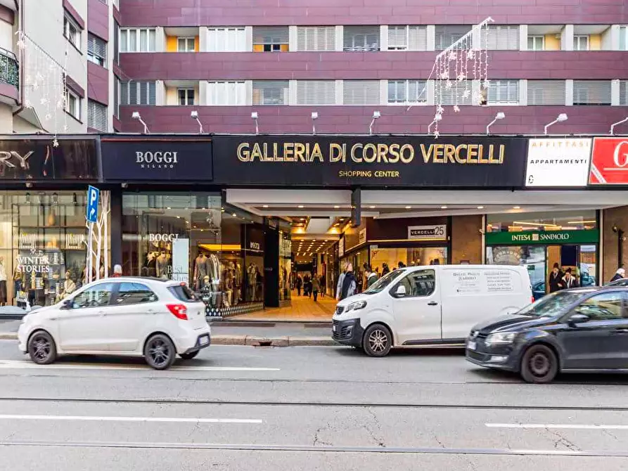 Immagine 13 di Camera in affitto  in Corso Vercelli25 a Milano