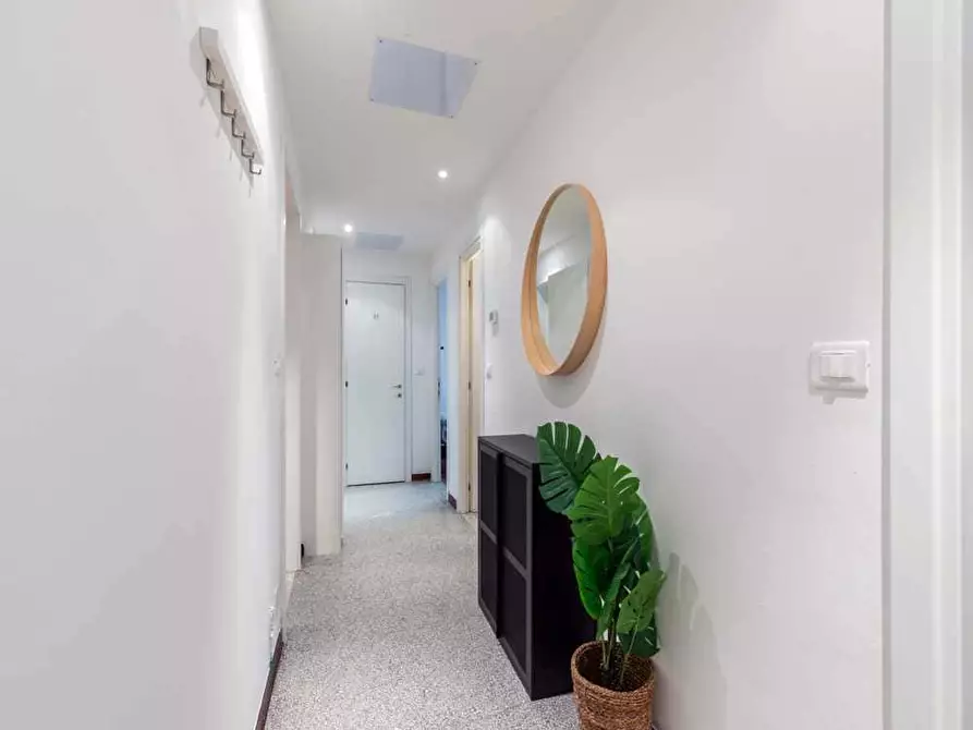 Immagine 17 di Camera in affitto  in Via delle Lame94 a Bologna