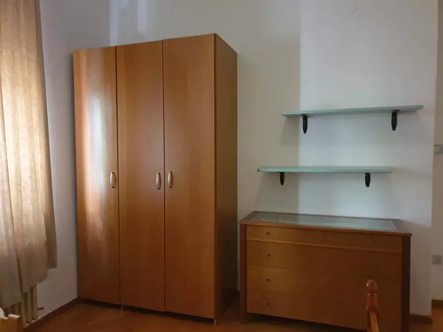 Immagine 6 di Camera in affitto  in Via Castelbarco18 a Trento