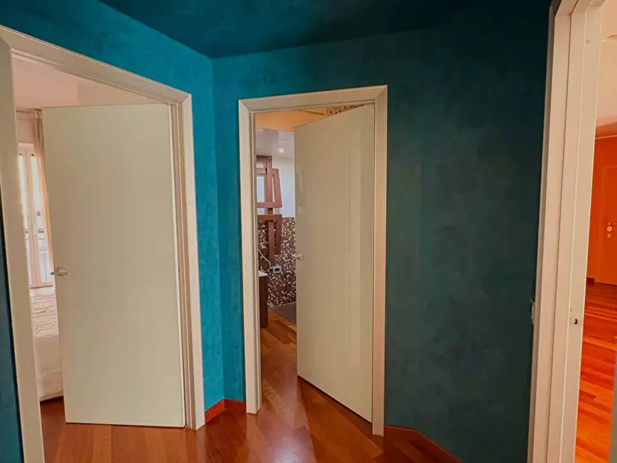 Immagine 21 di Camera in affitto  in Via Giosuè Carducci21 a Milano