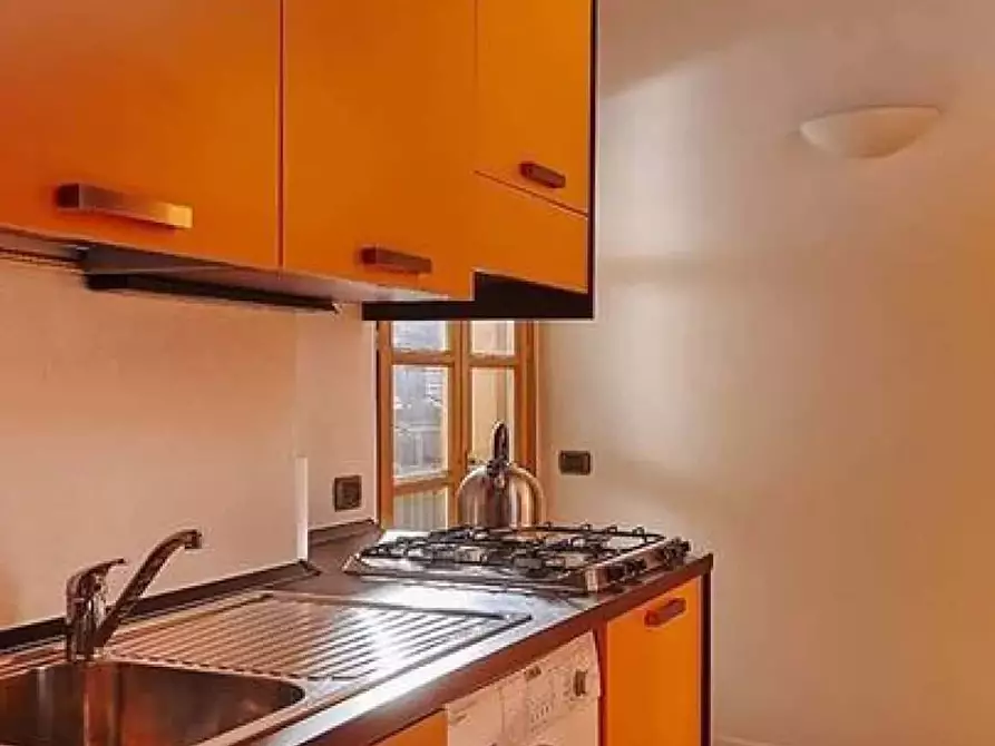 Immagine 8 di Appartamento in affitto  in Via Cinque Giornate a Como