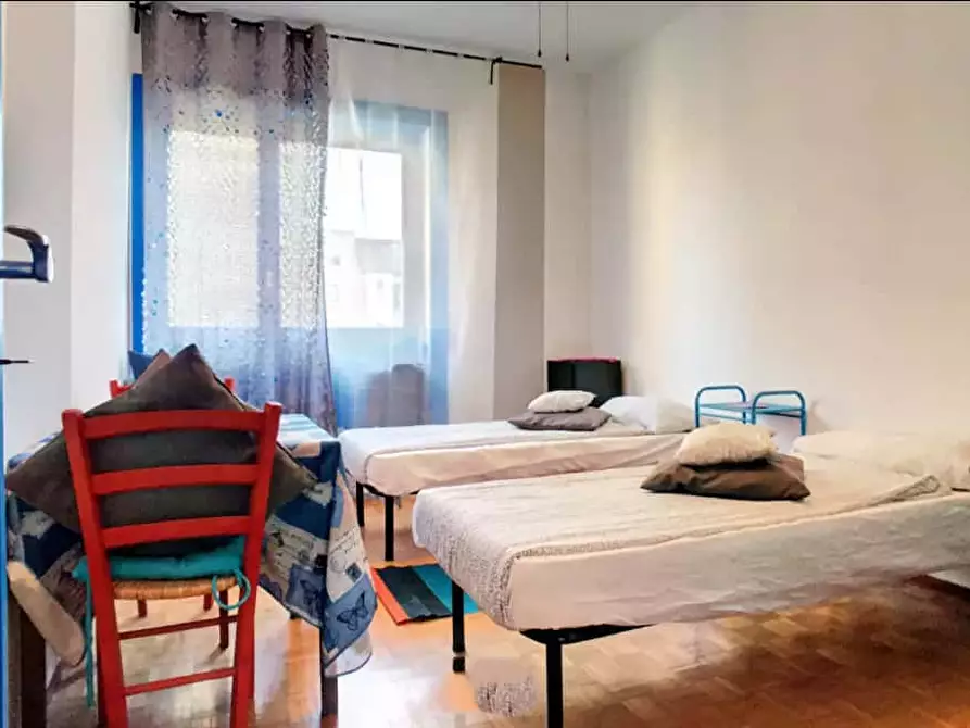 Immagine 1 di Camera in affitto  in Via Ferrante Aporti32 a Milano