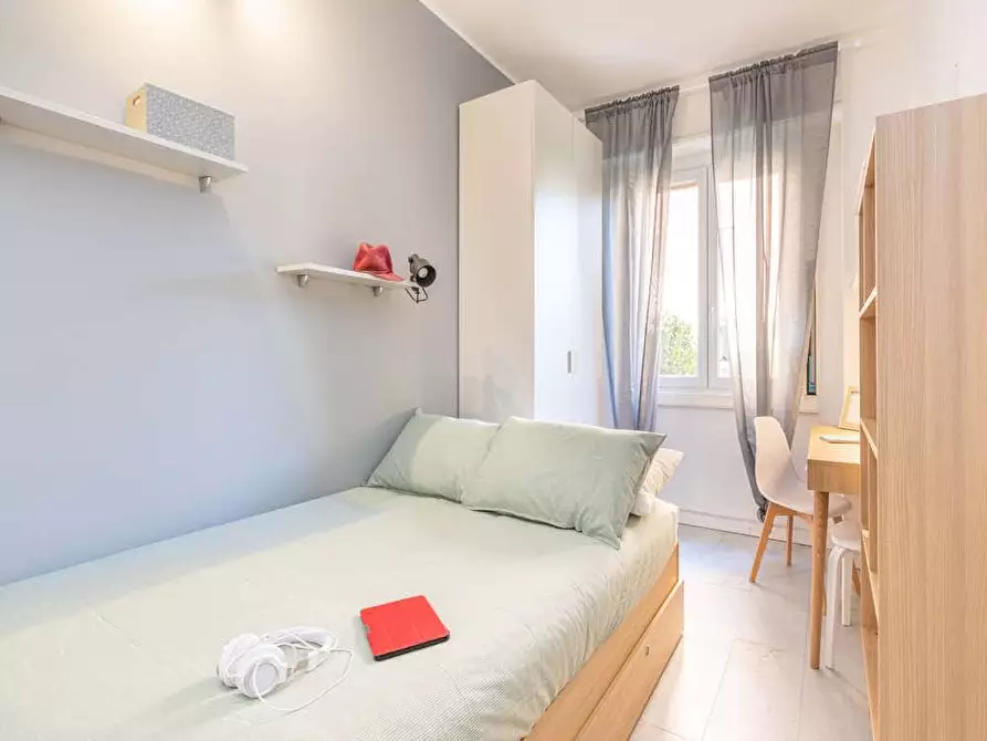 Immagine 2 di Camera in affitto  in Via Monte Ceneri78 a Milano