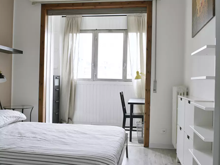 Immagine 4 di Camera in affitto  in Via Federico Engels8 a Milano