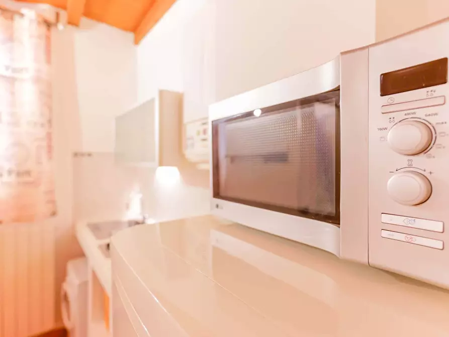 Immagine 13 di Appartamento in affitto  in Via Mirasole10 a Bologna