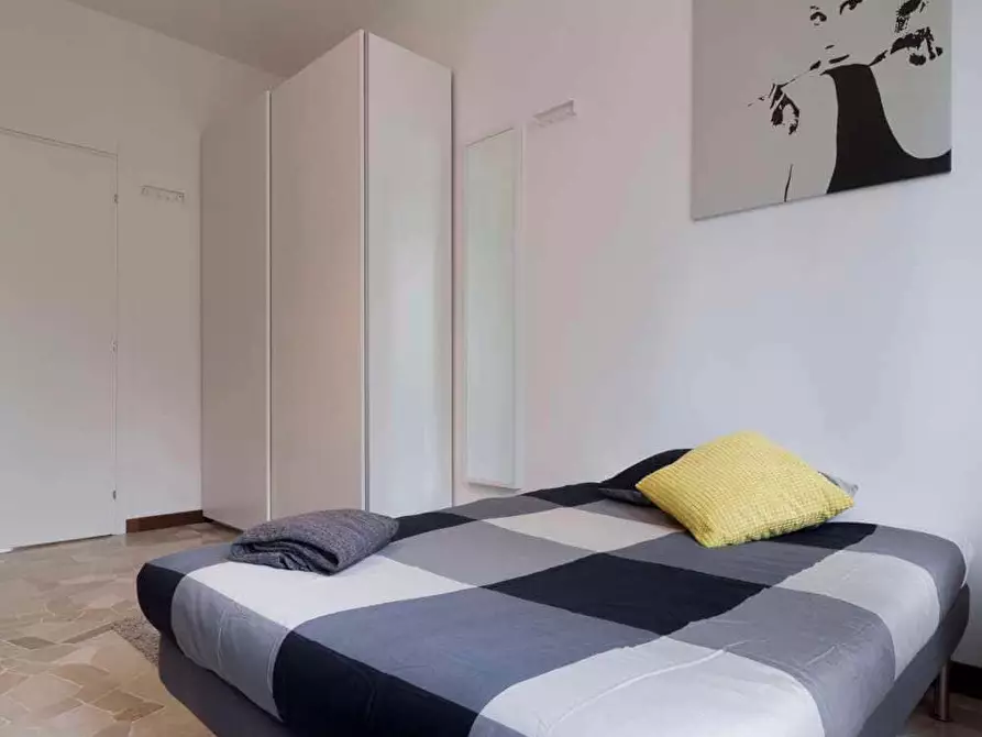 Immagine 7 di Camera in affitto  in Via Raffaello Bertieri1 a Milano