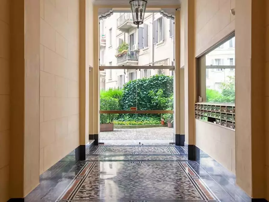 Immagine 19 di Appartamento in affitto  in Via Francesco Melzi d'Eril38 a Milano