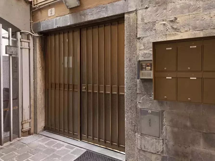 Immagine 28 di Appartamento in affitto  in Vicolo Duomo a Como