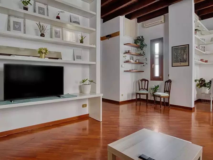 Immagine 9 di Appartamento in affitto  in Viale Coni Zugna a Milano