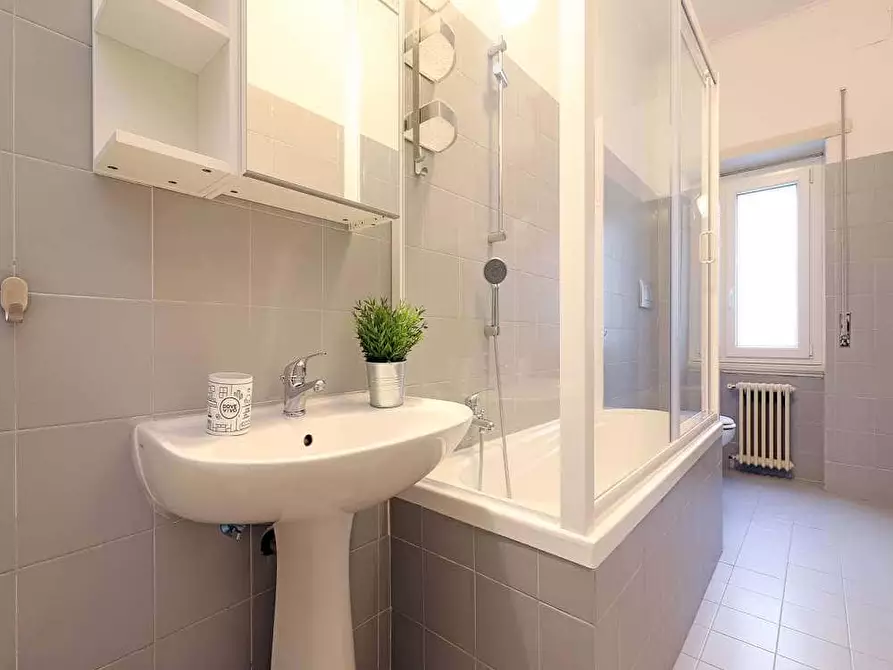 Immagine 32 di Camera in affitto  in Via Padre Semeria65 a Roma