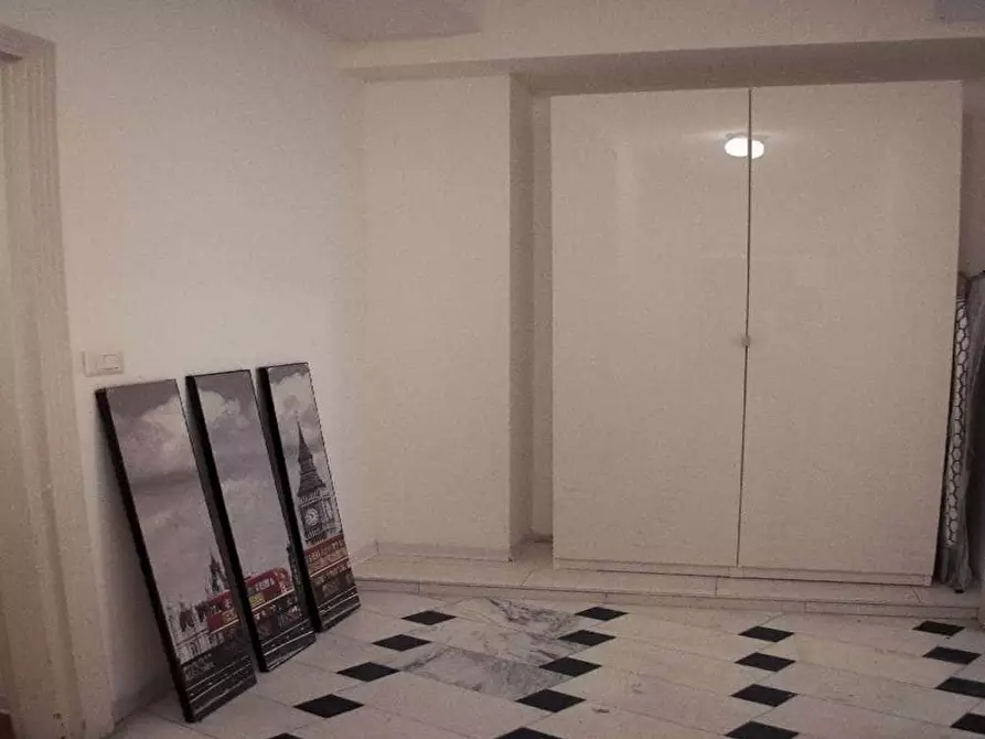 Immagine 27 di Camera in affitto  in Viale Tunisia13 a Milano