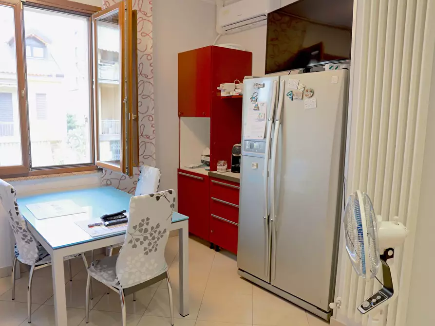 Immagine 13 di Camera in affitto  in Via Gaspare Spontini53 a Torino