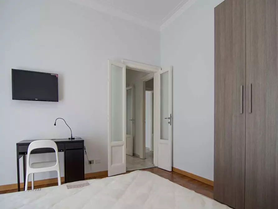 Immagine 2 di Camera in affitto  in Piazzale Susa11 a Milano