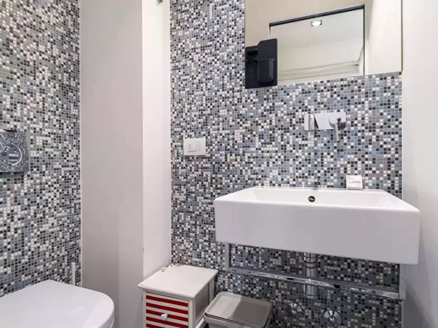 Immagine 21 di Appartamento in affitto  in Via Guglielmo Röntgen24 a Milano