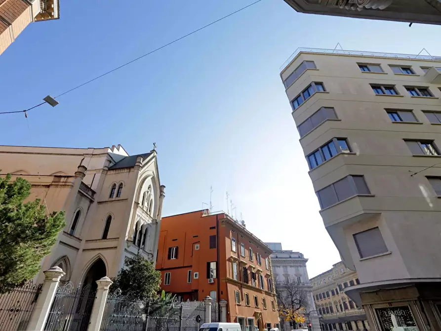Immagine 17 di Appartamento in affitto  in Via Flavia93 a Roma