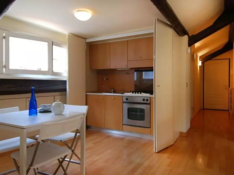 Immagine 21 di Appartamento in affitto  in Via Disciplini17 a Milano