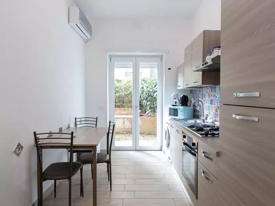 Immagine 15 di Appartamento in affitto  in Via Pietro Adami36 a Roma