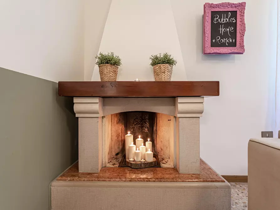 Immagine 41 di Appartamento in affitto  in Via Benedetta8 a Roma