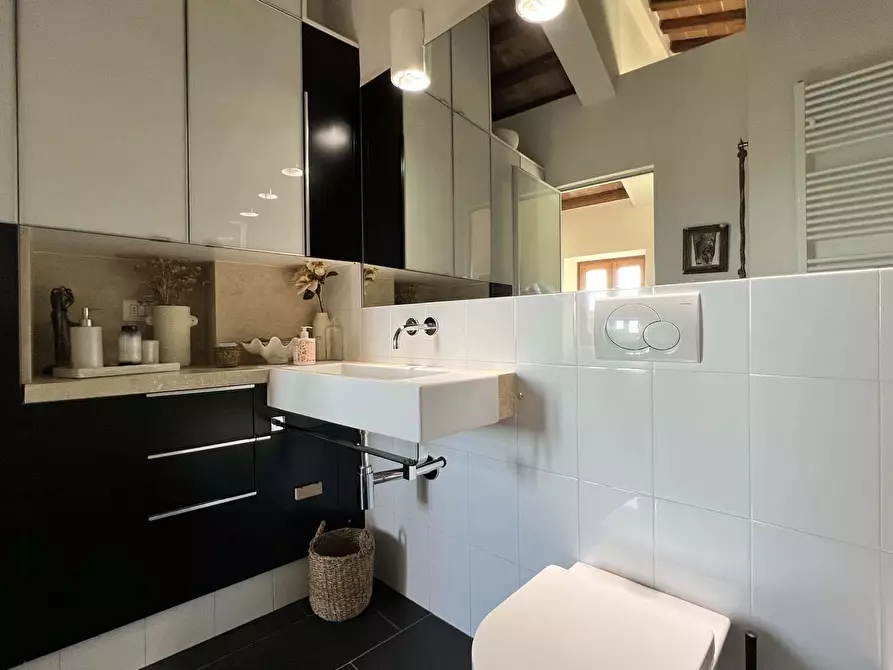 Immagine 34 di Appartamento in affitto  in Piazza della Pescaia a Cortona