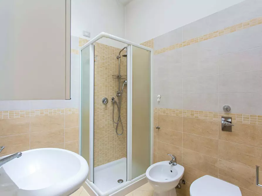 Immagine 22 di Appartamento in affitto  in Via Olmetto a Milano