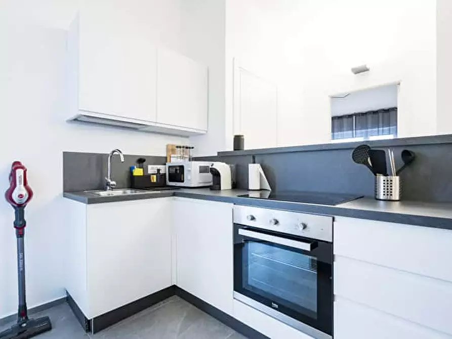 Immagine 15 di Camera in affitto  in Via Madama Cristina142 a Torino