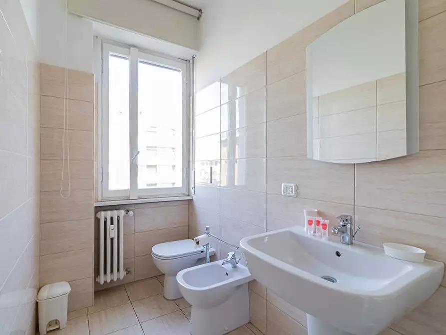 Immagine 12 di Appartamento in affitto  in Viale Teodorico19 a Milano