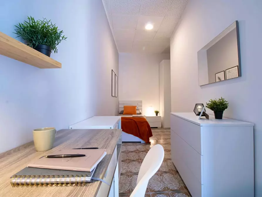 Immagine 1 di Camera in affitto  in Via Carlo Pisacane35 a Brescia