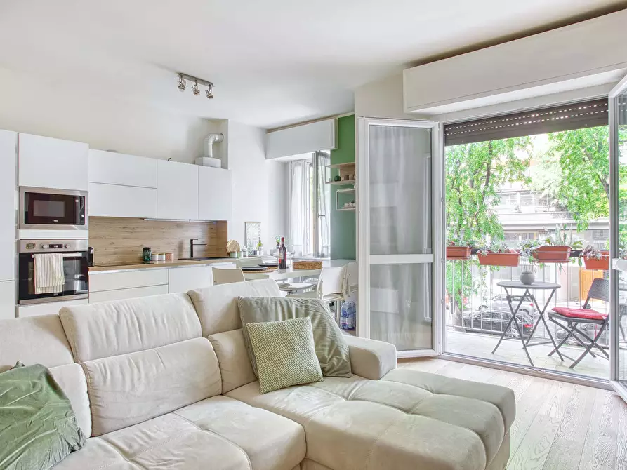 Immagine 3 di Appartamento in affitto  in Viale Teodorico19 a Milano