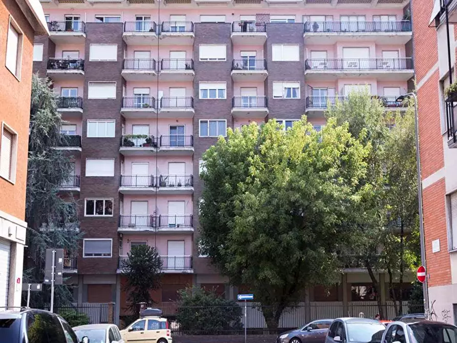 Immagine 30 di Camera in affitto  in Via Monte San Genesio27 a Milano