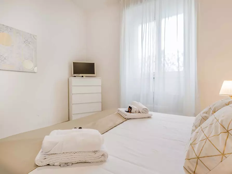 Immagine 4 di Appartamento in affitto  in Via Laura Mantegazza3 a Roma