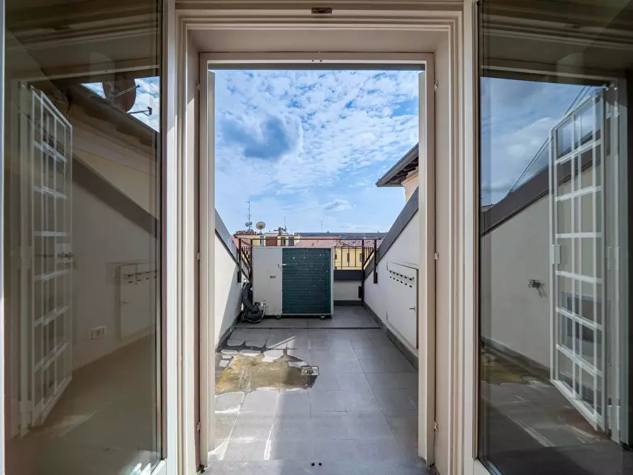 Immagine 73 di Appartamento in affitto  in Corso Vercelli1 a Milano