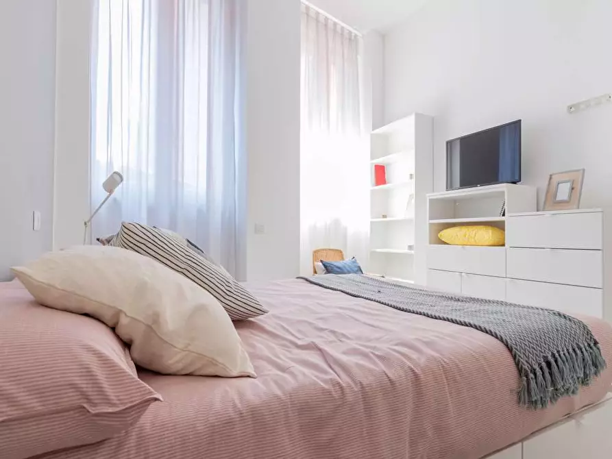 Immagine 3 di Camera in affitto  in Viale Bligny28 a Milano