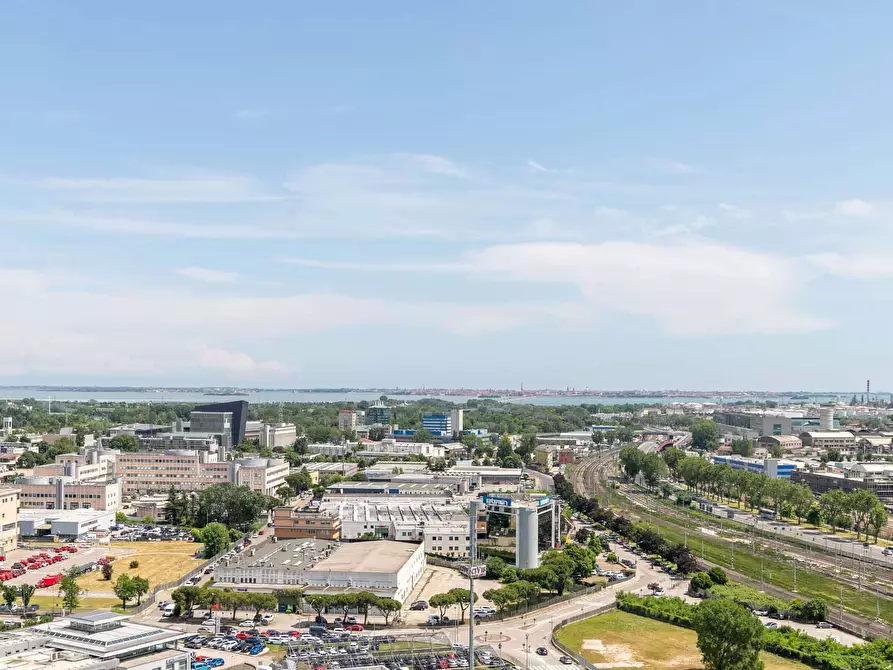 Immagine 7 di Appartamento in affitto  in Via Torino2 a Venezia