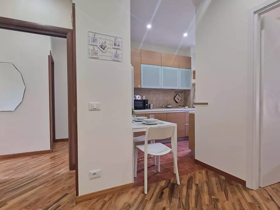 Immagine 25 di Camera in affitto  in Viale Ippocrate146 a Roma