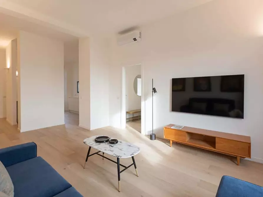 Immagine 2 di Appartamento in affitto  in Viale Papiniano57 a Milano