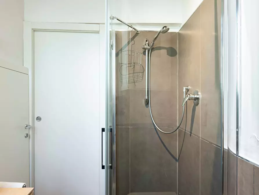 Immagine 13 di Appartamento in affitto  in Via dell'Erta Canina a Firenze