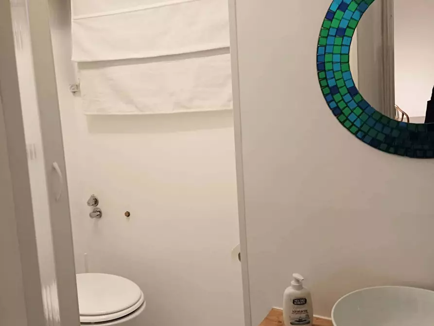 Immagine 10 di Appartamento in affitto  in Via Giacomo Matteotti18 a Pozzuoli