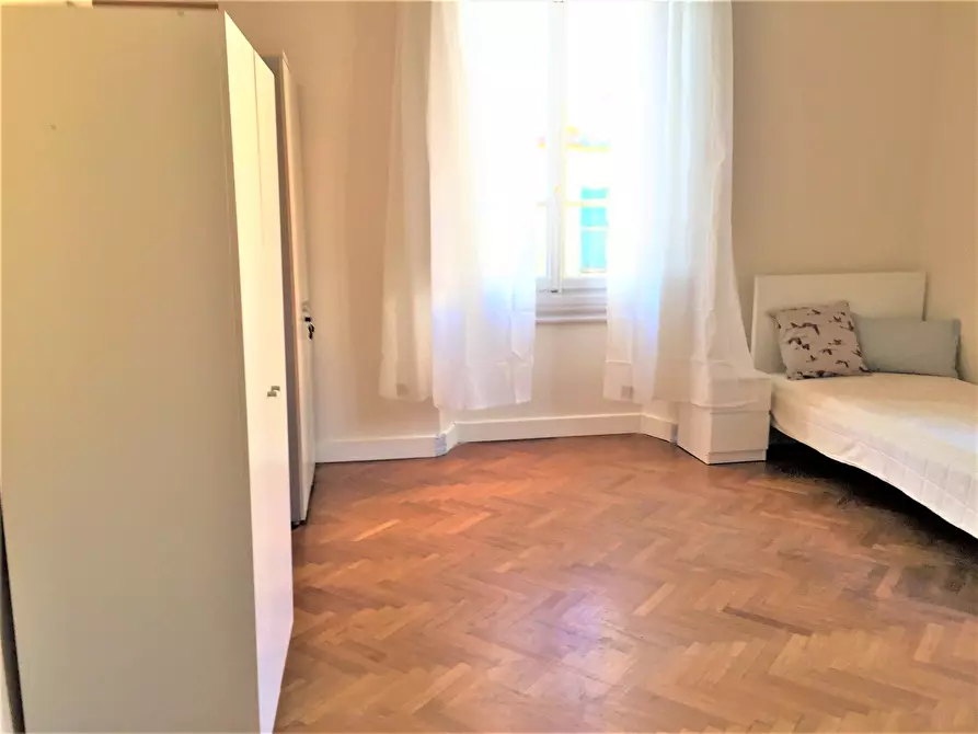 Immagine 2 di Camera in affitto  in Via Castelfidardo30 a Firenze