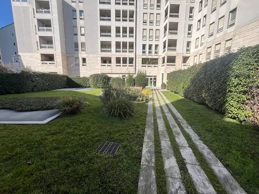 Immagine 16 di Appartamento in affitto  in Via Maestri Campionesi16 a Milano