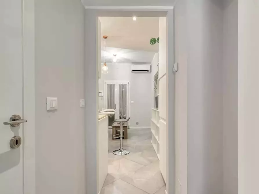 Immagine 11 di Appartamento in affitto  in Via Messina3 a Milano