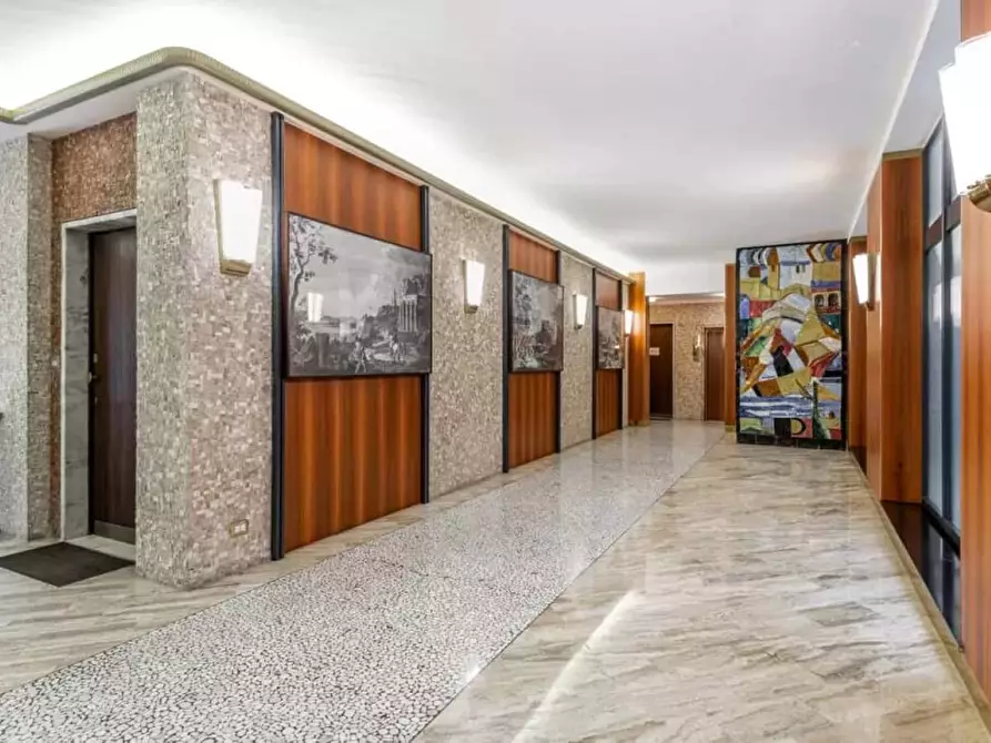 Immagine 33 di Appartamento in affitto  in Corso Magenta83 a Milano