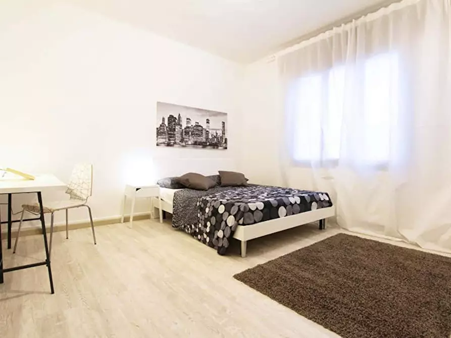 Immagine 3 di Camera in affitto  in Via Bissuola120 a Venezia