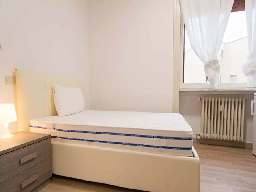 Immagine 4 di Camera in affitto  in Via Rodolfo Farneti4 a Milano