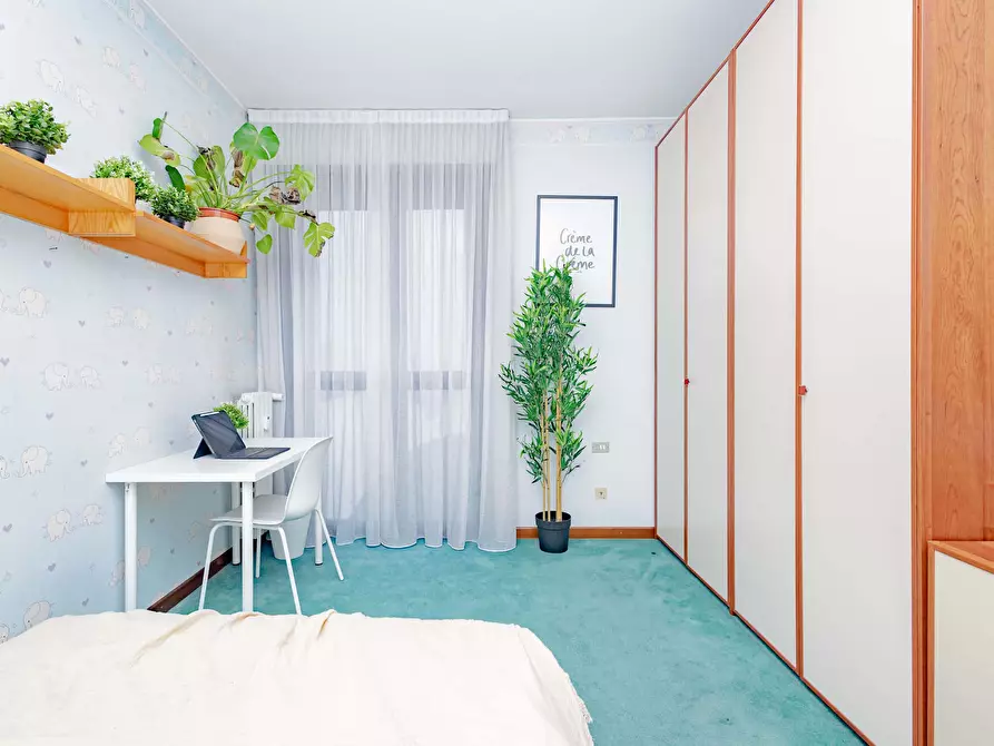 Immagine 4 di Camera in affitto  in Via Francesco Caracciolo77 a Milano