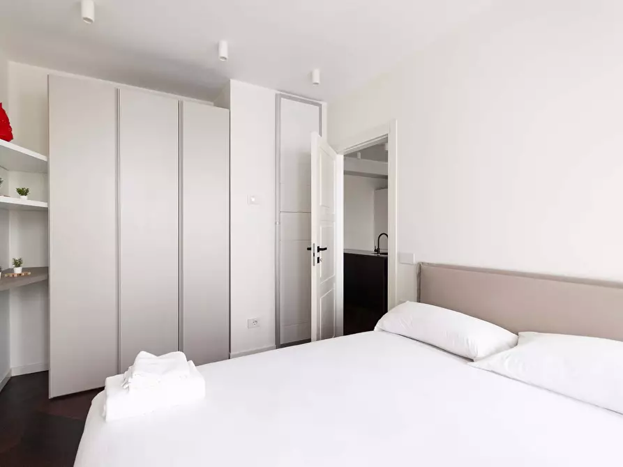 Immagine 3 di Appartamento in affitto  in Via Medici5 a Milano
