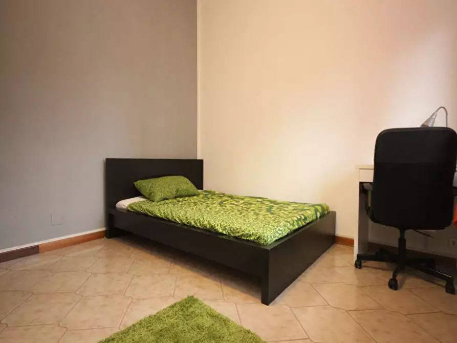 Immagine 9 di Camera in affitto  in Via Ulisse Salis10 a Milano