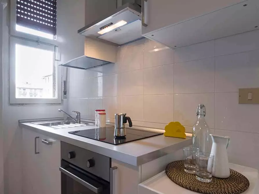 Immagine 14 di Camera in affitto  in Via Salvatore Barzilai15 a Milano